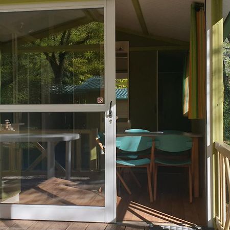 Camping Avec Piscine Et Riviere A Tournon Sur Rhone Ardeche Ngoại thất bức ảnh
